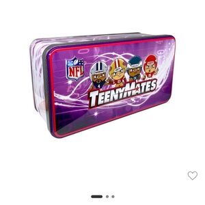 NFL TeenyMates Action Figures Tin - Purple and Red
